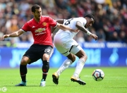 开云体育在线-时代显赫铁军连胜榜首，冲击英超冠军的简单介绍