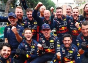 开云体育官网-雷诺车队碾压红牛二队，拉塞尔关键制胜的简单介绍