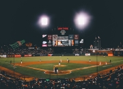 开云体育下载-拉文末节狂飙定乾坤，尼克斯攻防一体粉碎湖人连胜梦