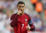 开云足球直播-银箭破晓，汉密尔顿关键制胜，迈凯伦鏖战红牛终迎曙光