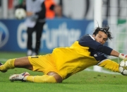 开云APP-温网绝杀拉沃尔杯，兹维列夫统治全场，一场跨越时空的网球对话