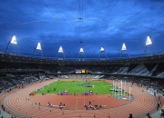 开云体育中国-横扫背后，76人团队风暴与胡金秋的孤胆英雄启示录