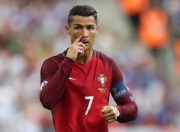 开云体育下载-费城风暴，76人完胜湖人，利拉德高光表现背后的战术密码