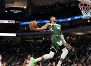 开云官方app入口-黄蜂逆转公牛，莫兰特一己之力扛起全队的简单介绍