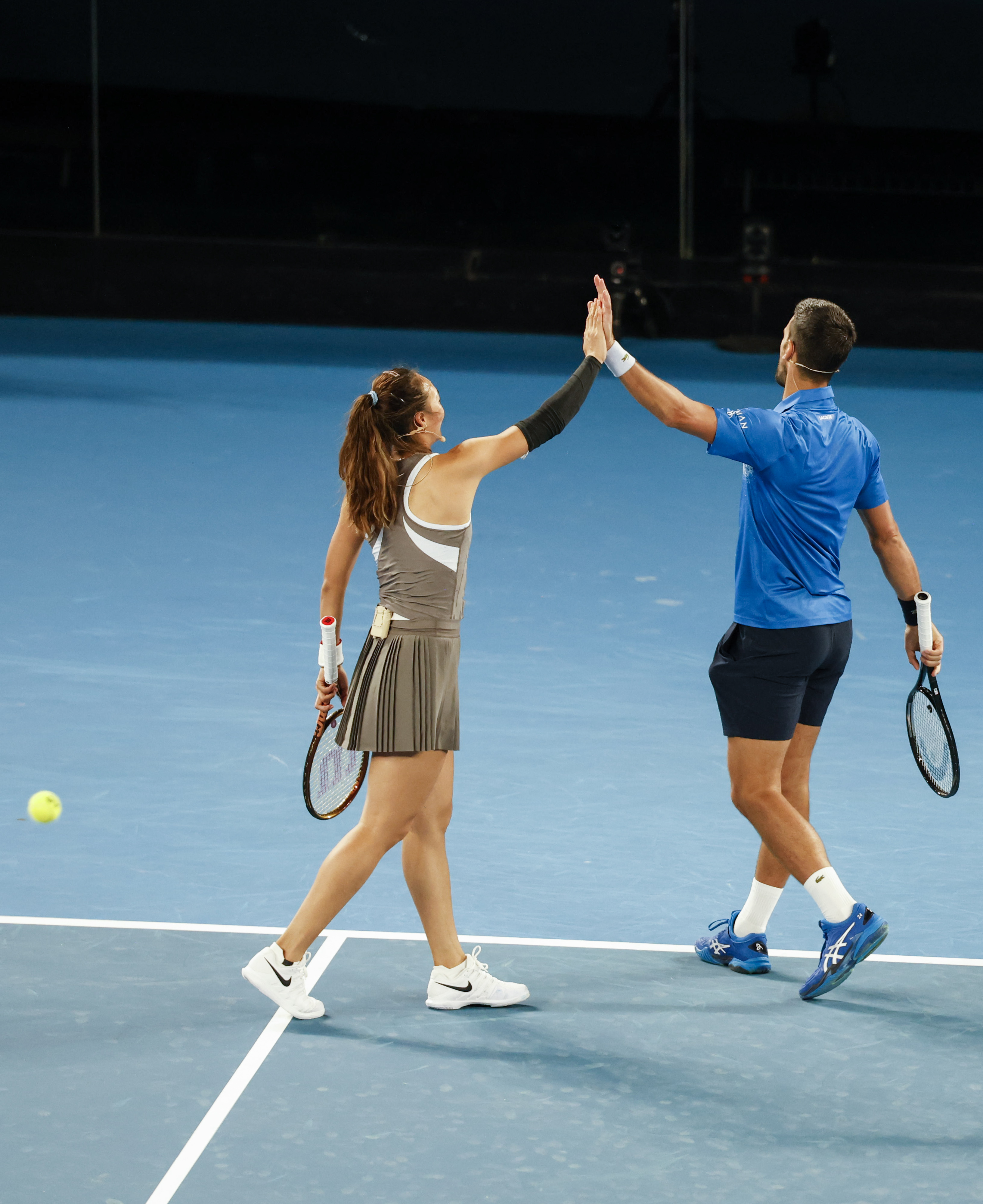 欧洲网球队轻取澳大利亚网球队，瓦林卡关键制胜