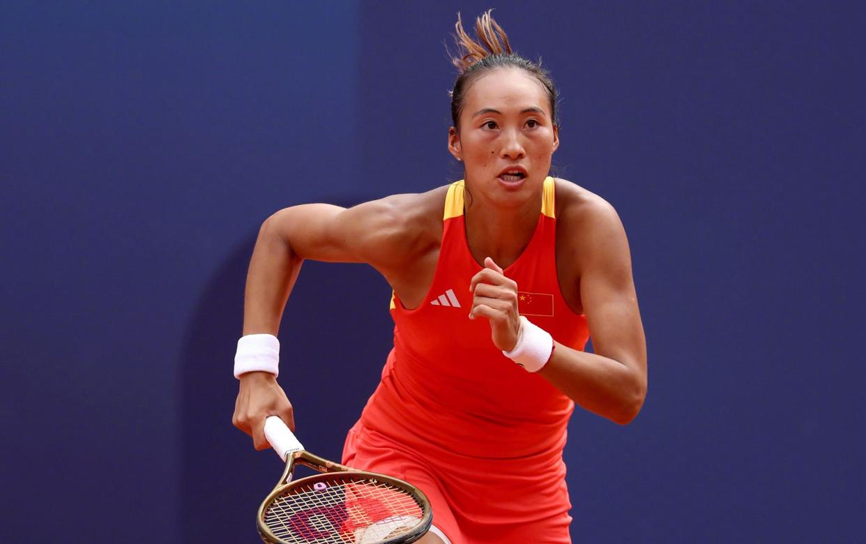 包含美国网球队力克日本网球队，费德勒统治全场的词条