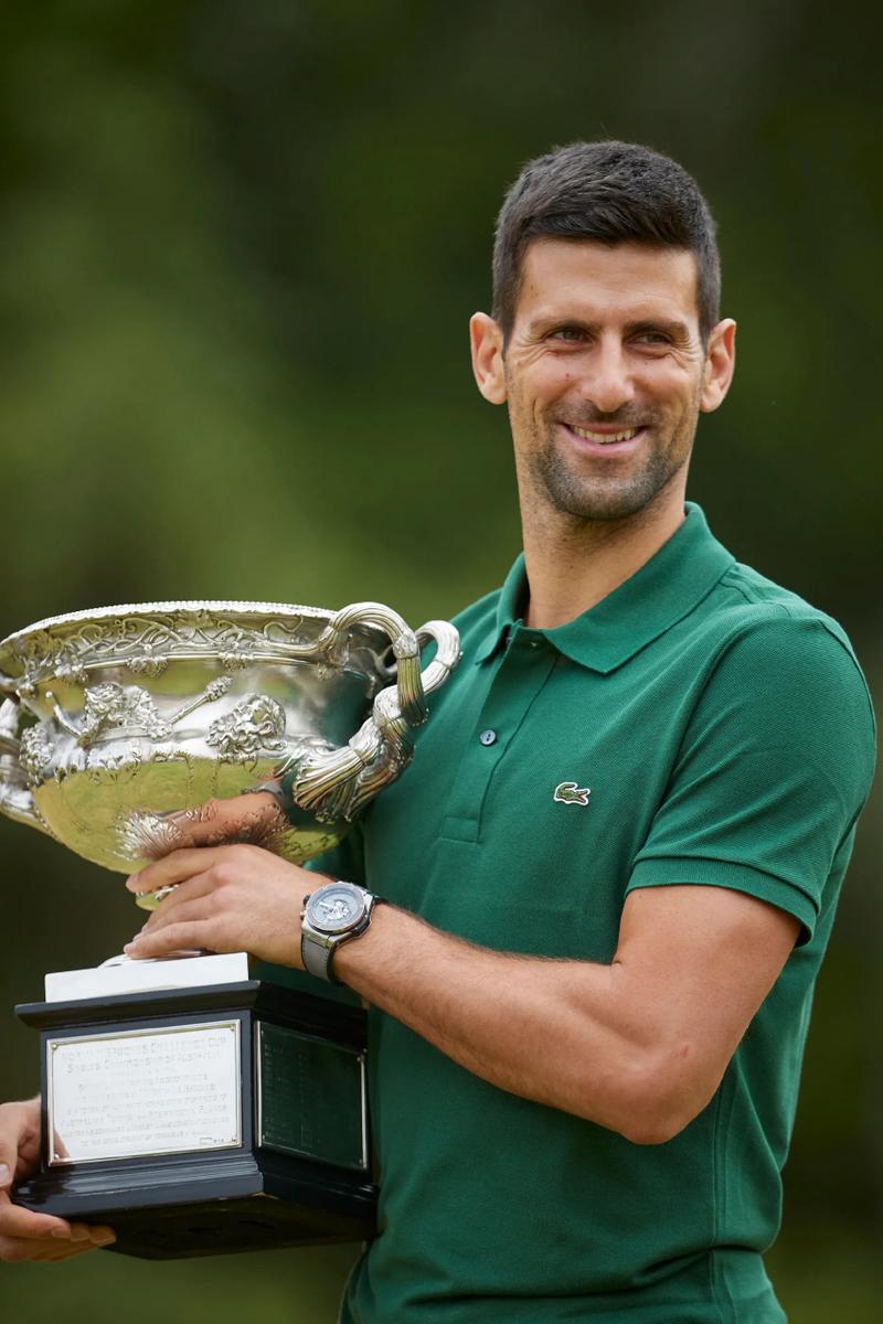 包含澳大利亚网球队完胜日本网球队，德约科维奇绝境逆转的词条