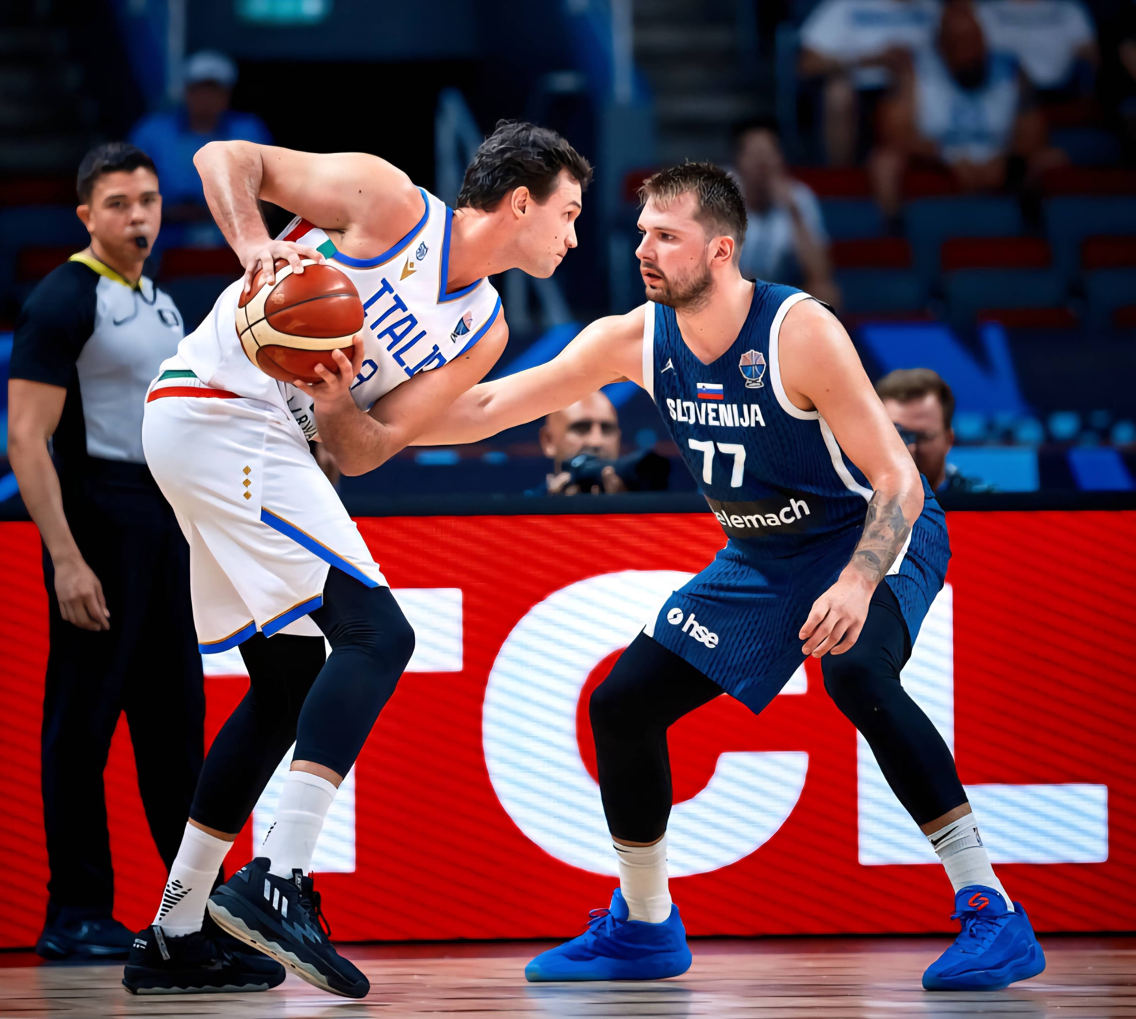 希腊男篮力克中国男篮，伦纳德制霸全场的简单介绍