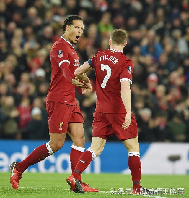 包含萨尔茨堡新援成功融入球队，展现个人实力的词条