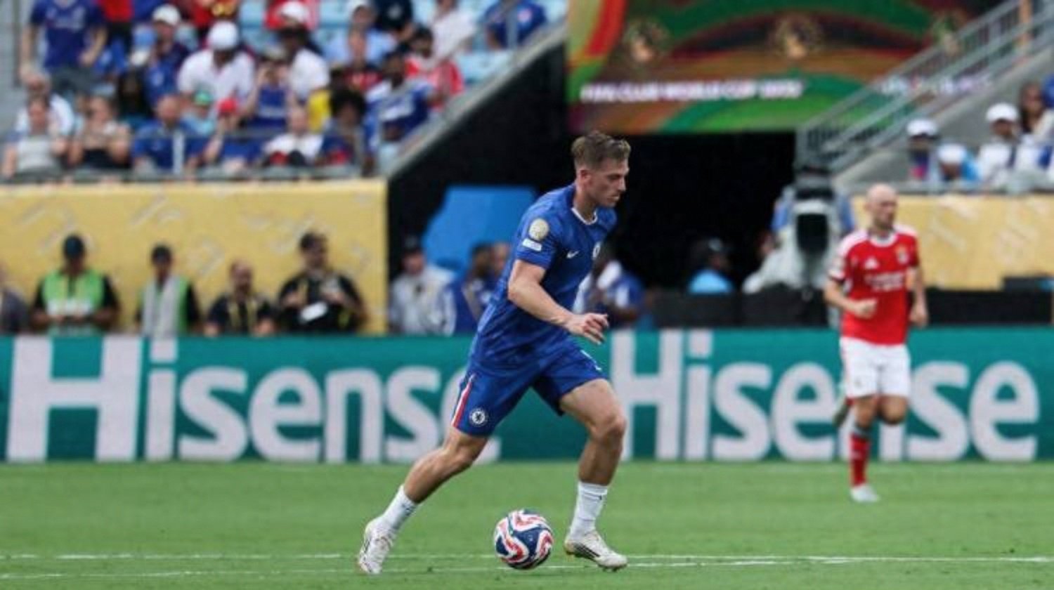 关于切尔西防守出色，客场击败对手的信息