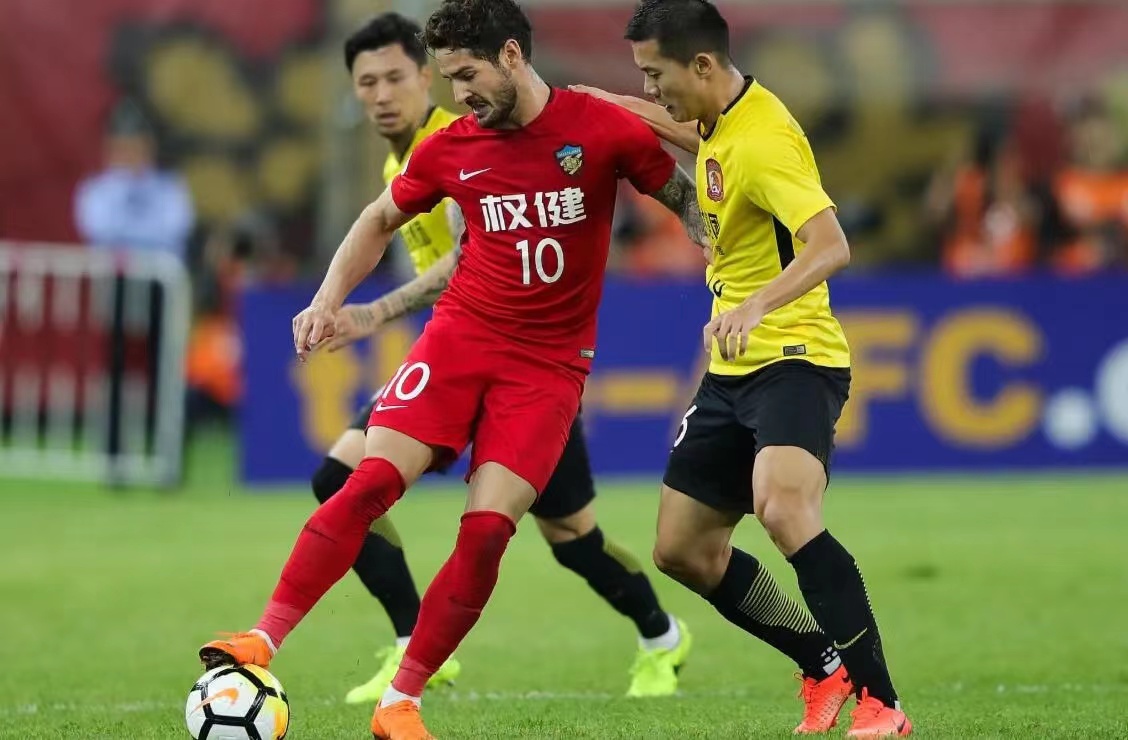 关于以强大实力击败对手，取得胜利的信息