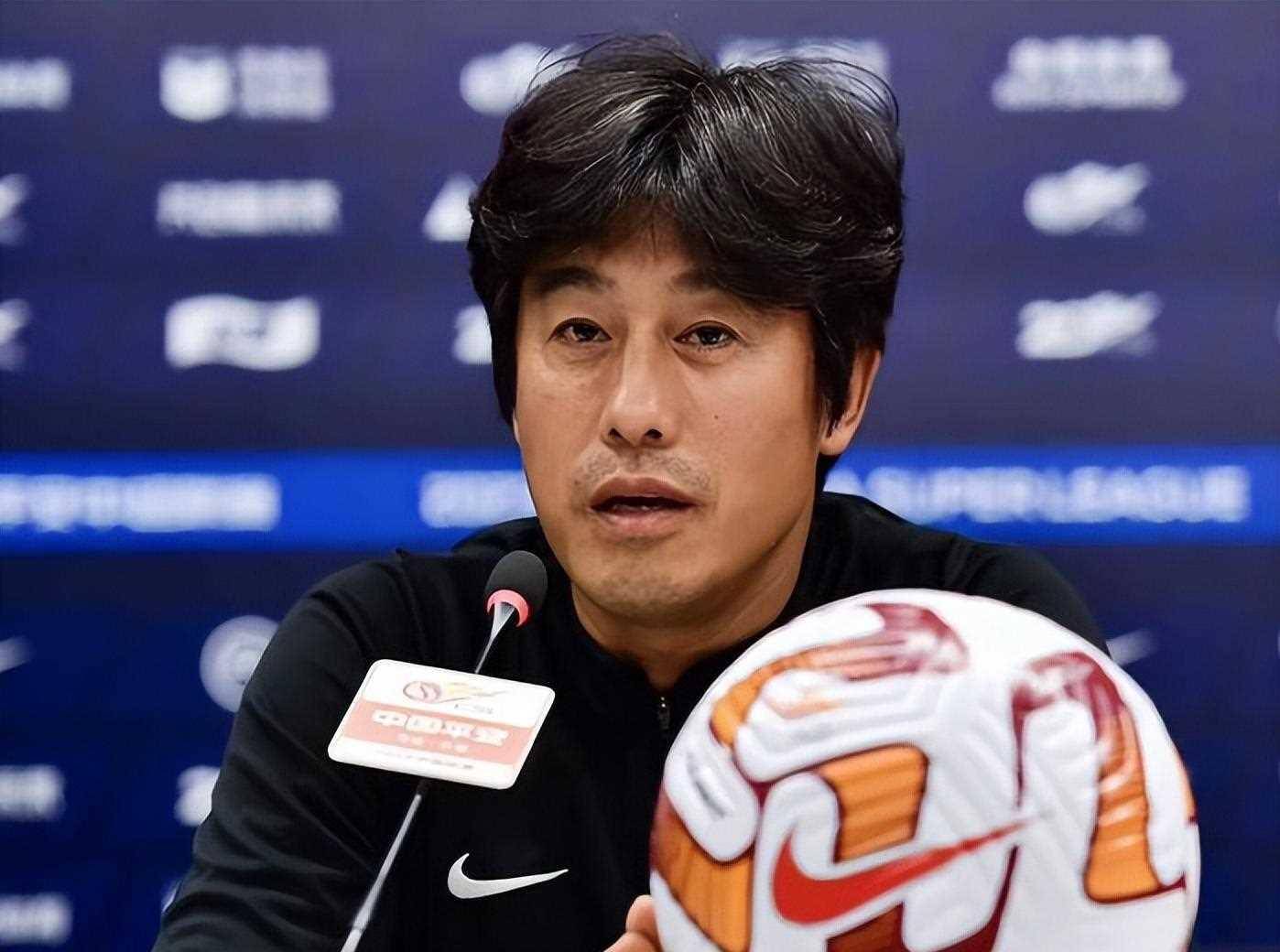 阿尔艾因无缘亚冠强，遗憾滑落出局的简单介绍