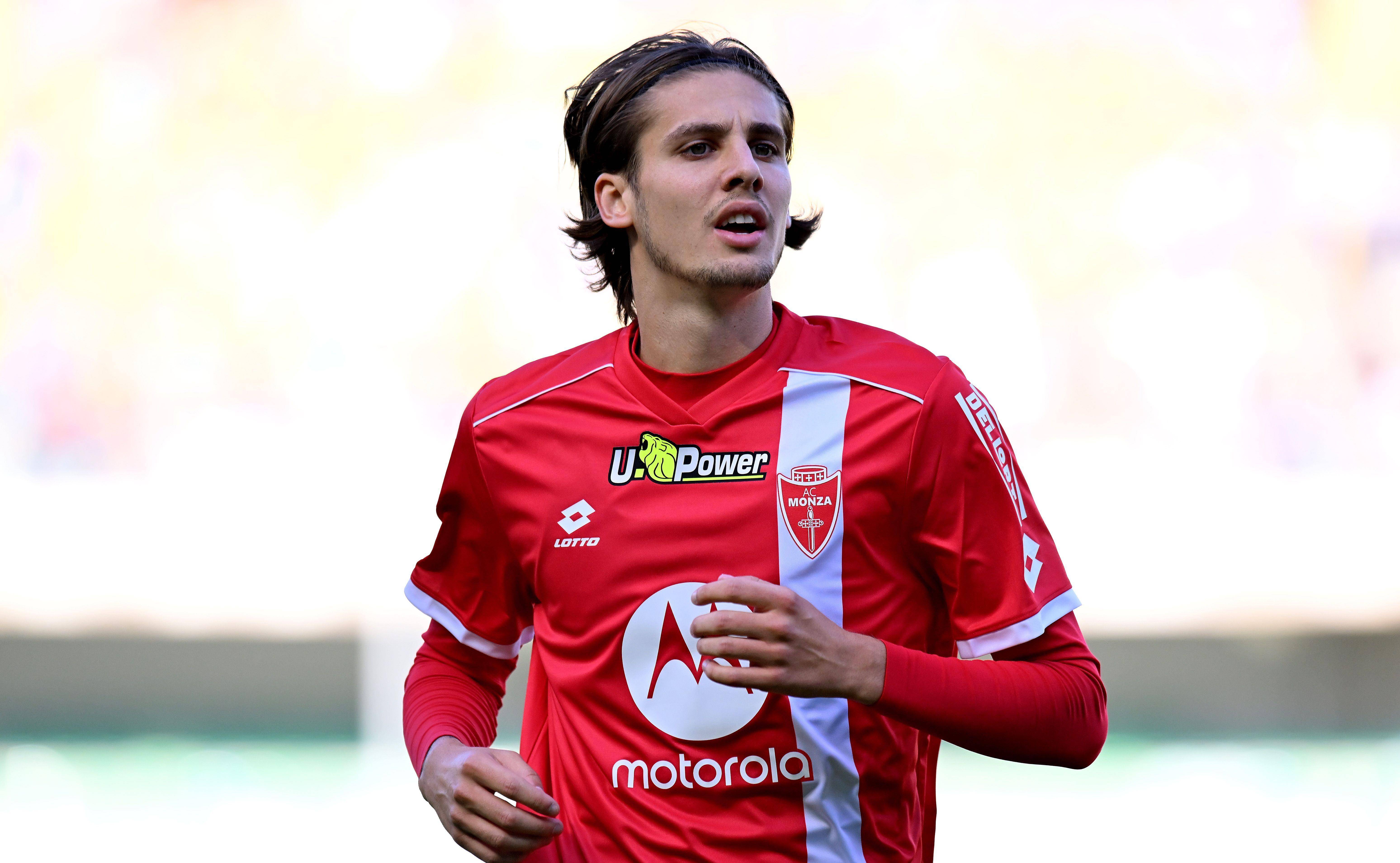 关于那不勒斯横扫德国，科曼统治全场的信息