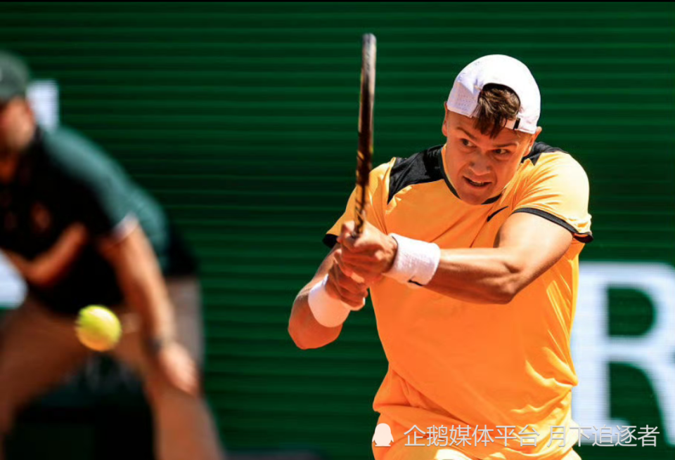 关于拉沃尔杯完胜ATP总决赛，西西帕斯点燃赛场的信息
