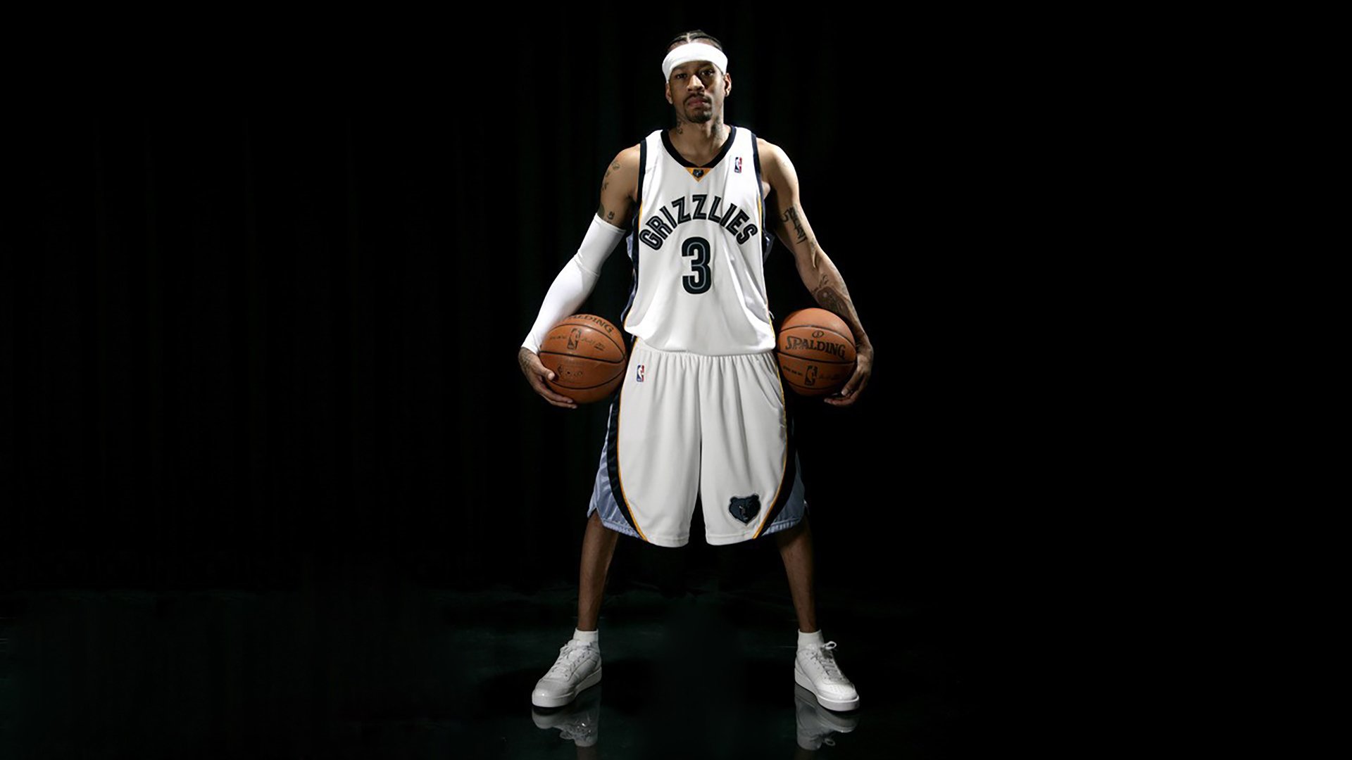 天山雪豹撕裂南粤防线，利拉德时刻降临CBA