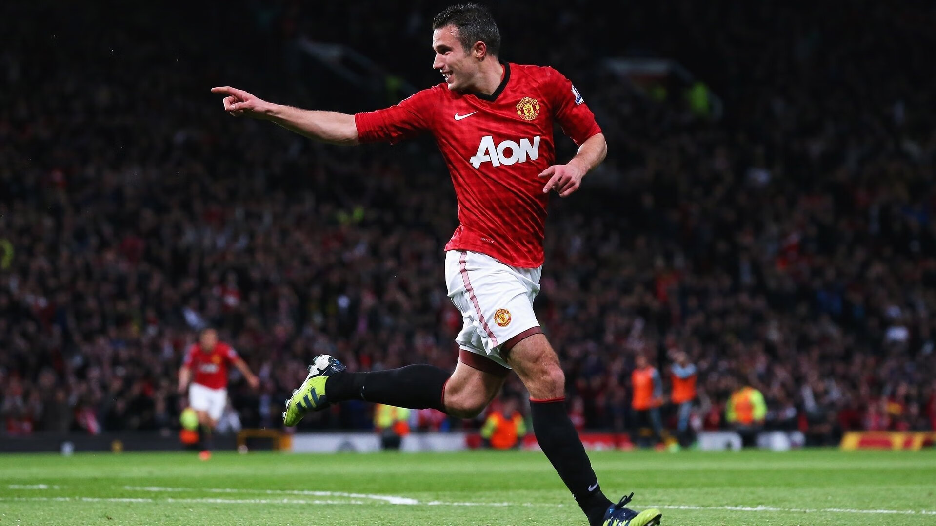 欧冠决赛焦点战，广东队强势拿下魔术，跨界荣耀的启示